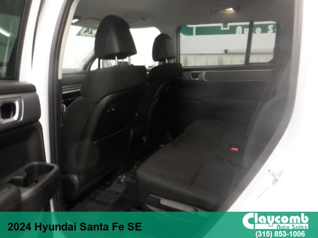 2024 Hyundai Santa Fe SE