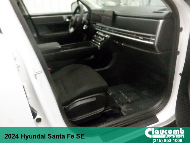 2024 Hyundai Santa Fe SE