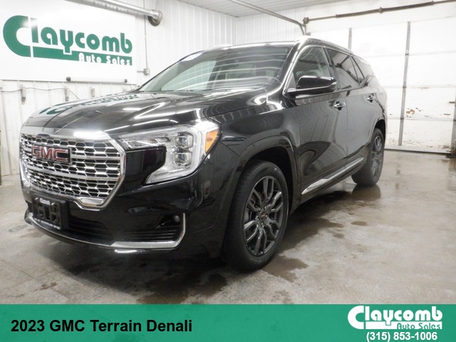 2023 GMC Terrain Denali 