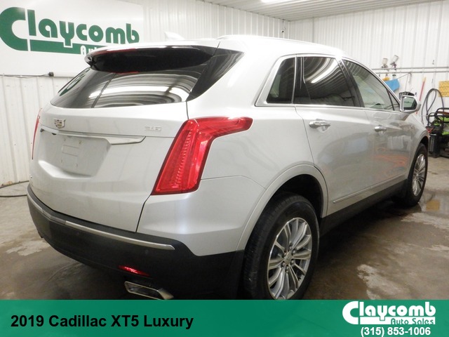 2019 Cadillac XT5 Luxury 