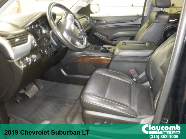 2019 Chevrolet Suburban LT 