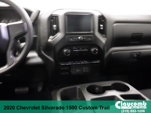 2020 Chevrolet Silverado  Custom Trail Boss Crew Cab Short Box  Z-71